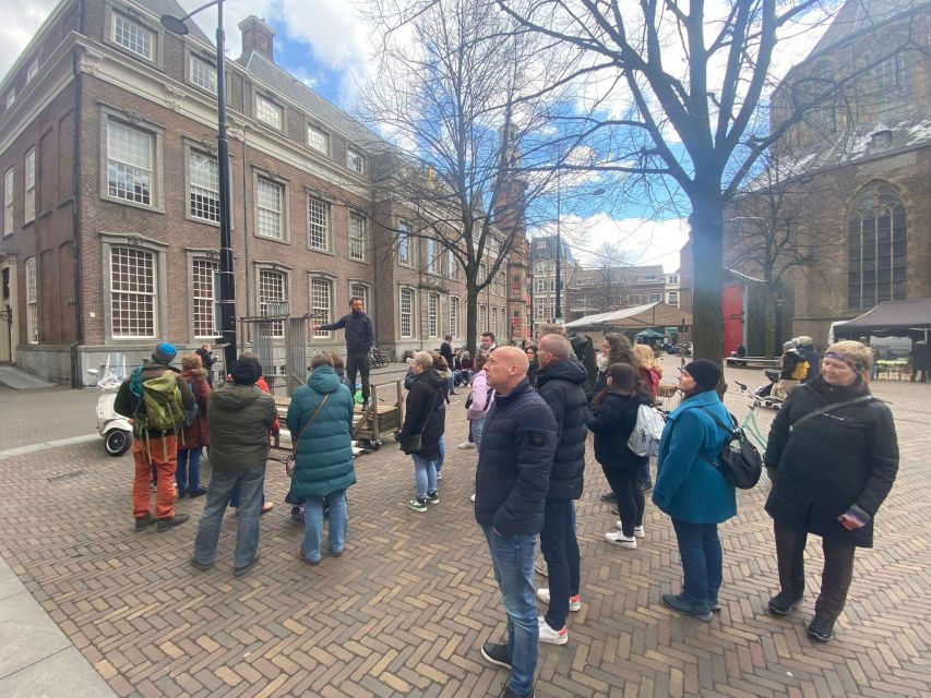 Centre the Hague on Foot With Wonderful Storyteller - 2hr - Participant Information