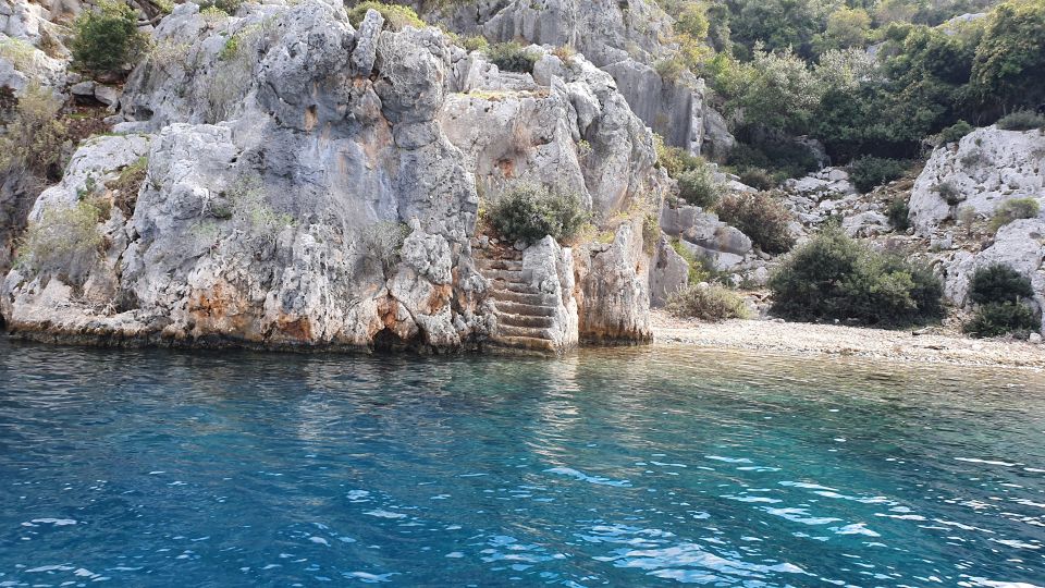 Demre Myra & Kekova: Journey to Sunken City & Lycian Tombs - Lunch in Demre