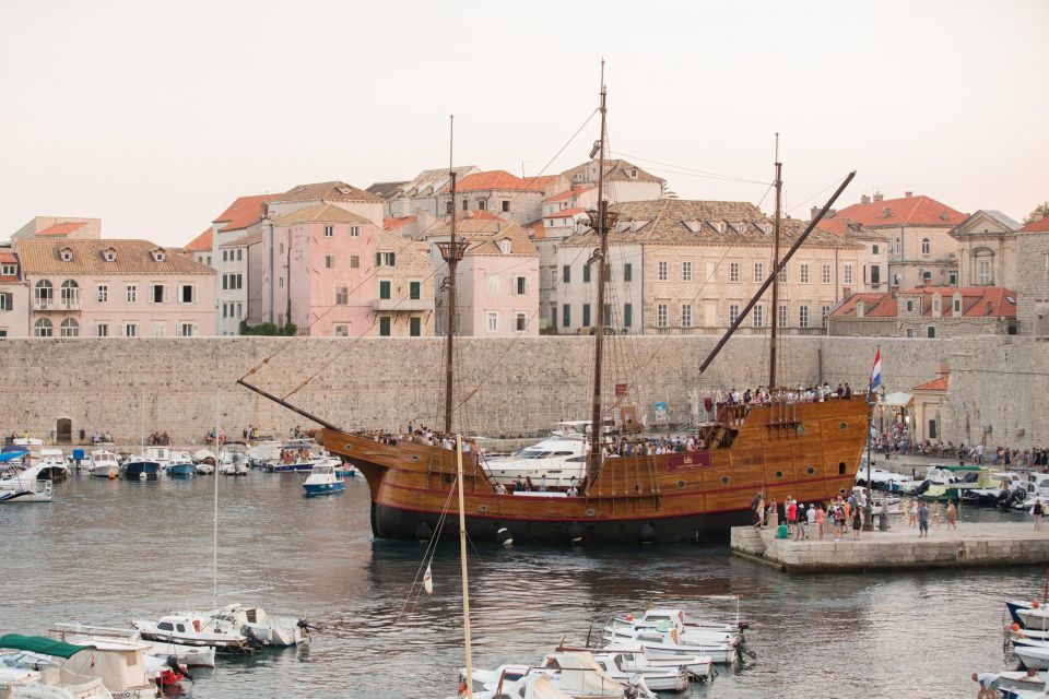 Dubrovnik: 2-Hour Panoramic Cruise & Historical Walking Tour - Croatias Naval History