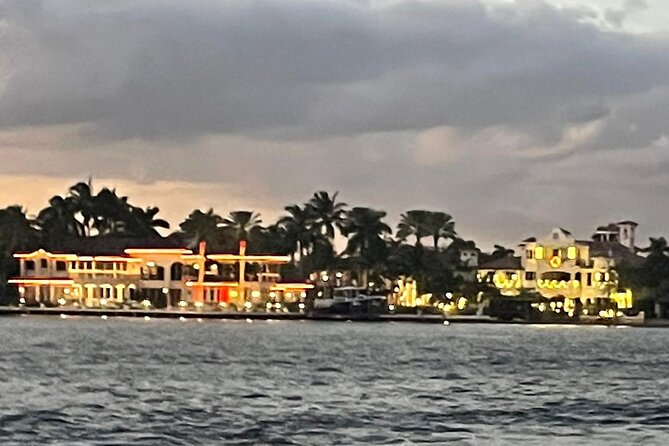 Evening Boat Cruise Through Downtown Ft. Lauderdale - Customer Feedback Highlights