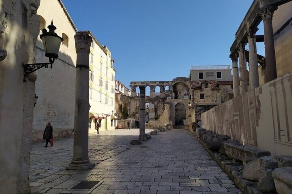 Experience Split History Walking Tour With Local Historian - Meeting Point and Important Information