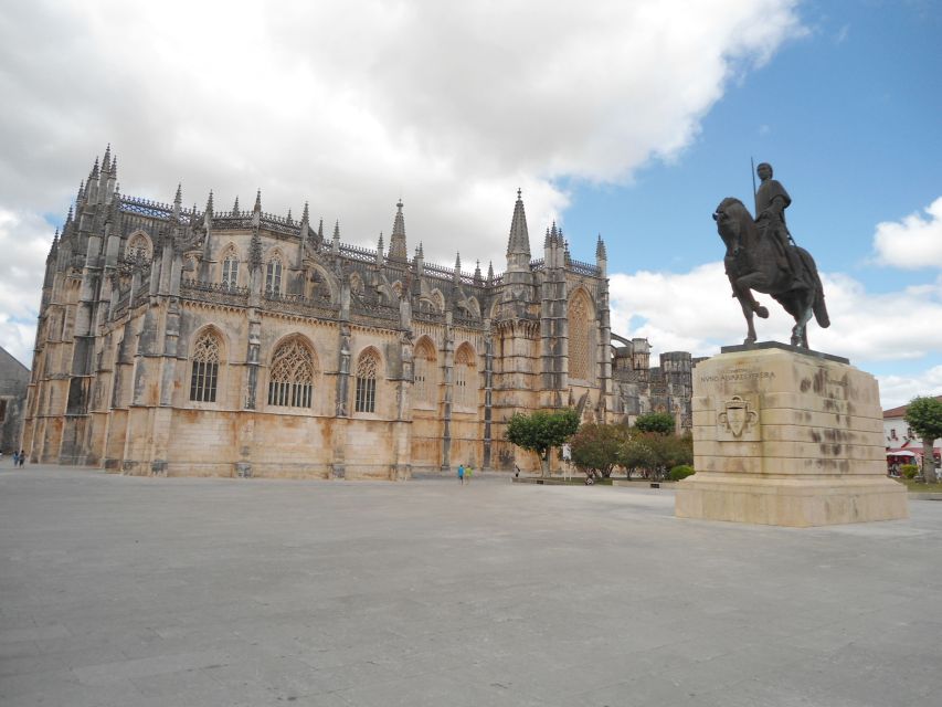 Fatima, Batalha, Alcobaça, Nazaré and Óbidos Private Tour - Monastery of Alcobaça