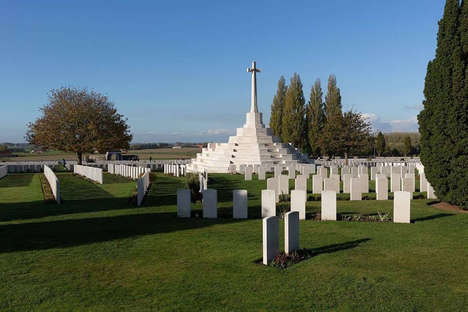 From Brussels: Flanders Fields Remembrance Full-Day Trip - Key Battlefield and Cemetery Visits