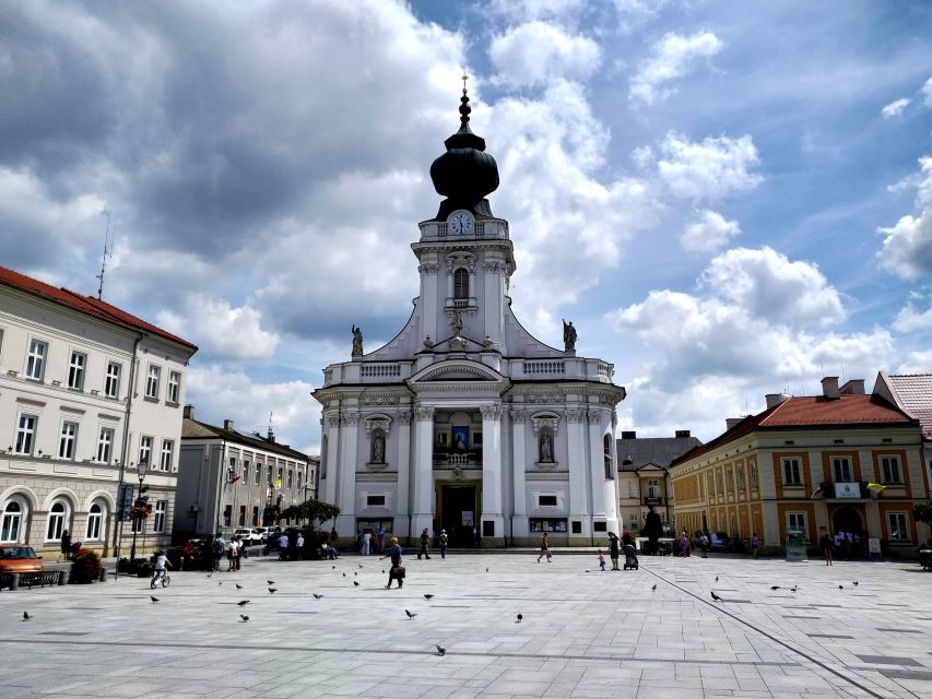 From Krakow: Wadowice and Kalwaria Pope John Paul II Tour - Transportation and Accessibility