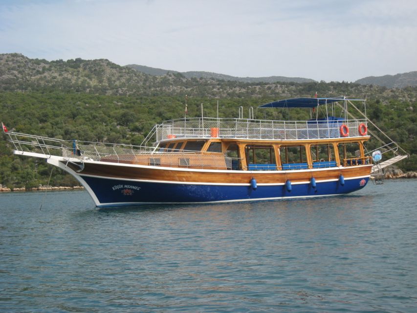 From Kusadasi: Daily Boat Trip - Hotel Pickup and Drop-off