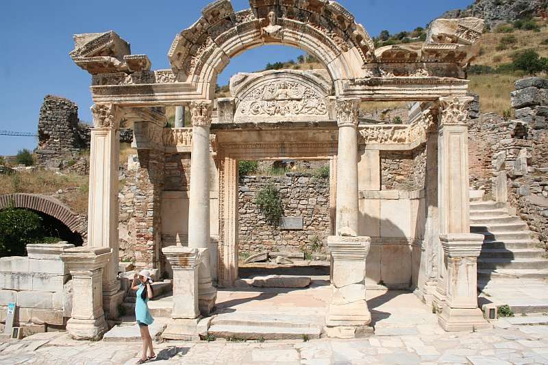 From Kusadasi or Izmir: Ephesus Private Tour - Included in the Tour