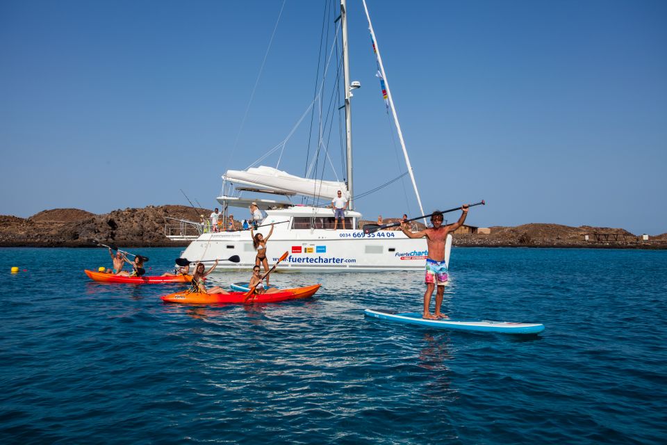 From Lanzarote: Lobos Island and Fuerteventura Day Cruise - Visiting Isla De Lobos