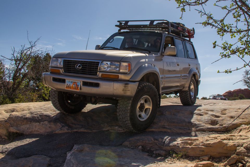 From Moab: Canyonlands 4x4 Drive and Calm Water Cruise - Colorado River Calm Water Cruise