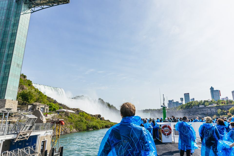 From New York City: Niagara Falls One Day Tour - Exploring Niagara Falls