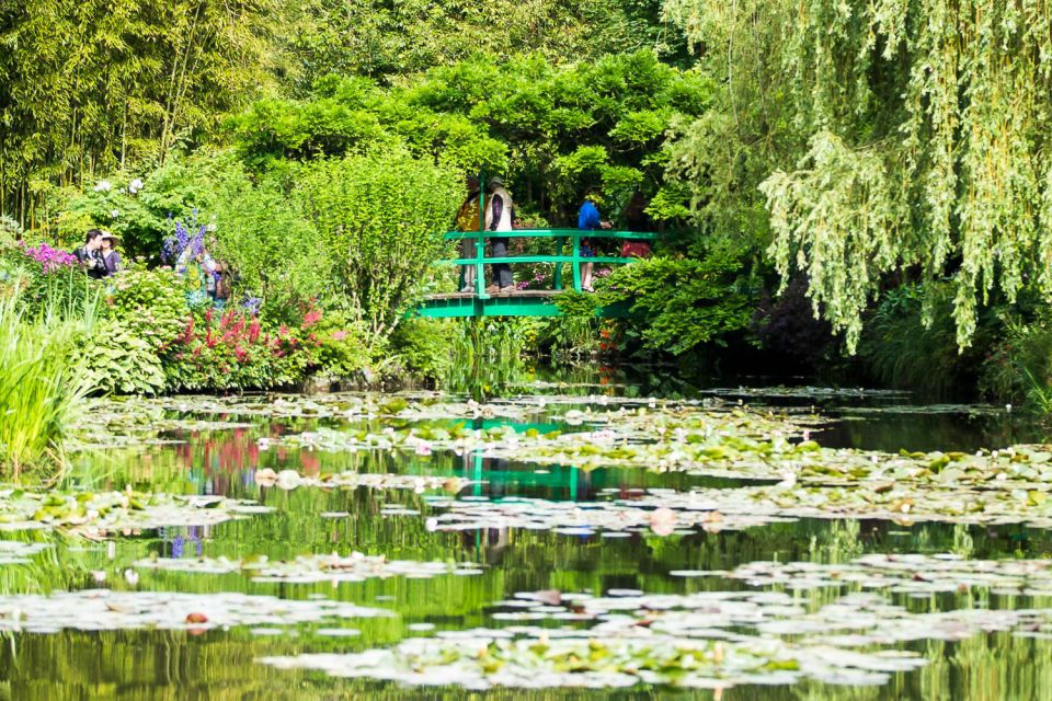 From Paris: Guided Day Trip to Monets Garden in Giverny - Inclusions and Exclusions