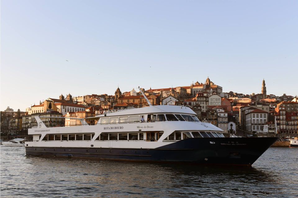 From Porto: Régua to Porto River Cruise With Lunch on Board - Included Amenities