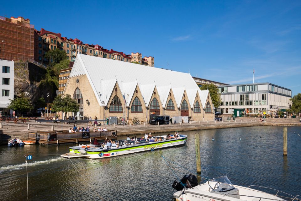 Gothenburg: Hop-On Hop-Off 24-Hour Sightseeing Boat - Included in the Tour