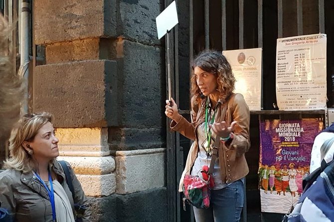 Guide Tour in Naples Downtown With an Art Expert - Tour Logistics and Meeting Point