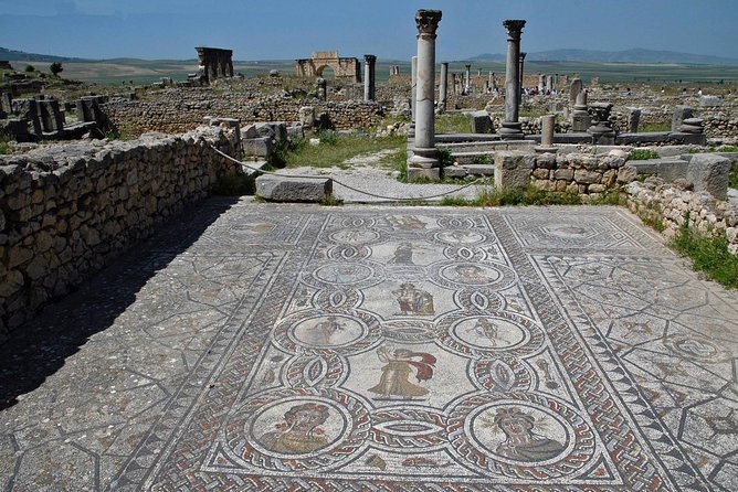 Happy Day Trip of Volubilis and Meknes From Fez - Whats Included