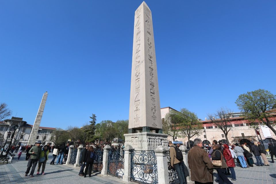 Historic Istanbul Half-Day Sightseeing Tour - Navigating the Grand Bazaar