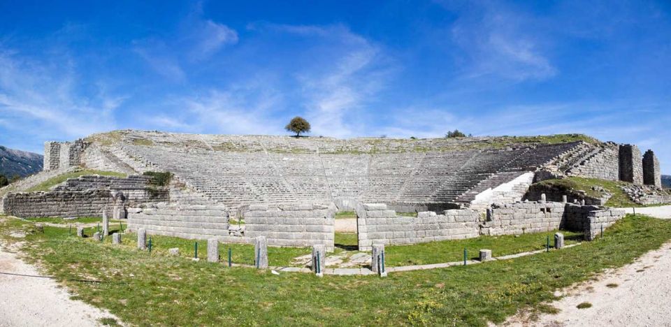 Ioannina: Dodoni Theater & Archaeological Museum Tour - Meeting Point and Travel Distance