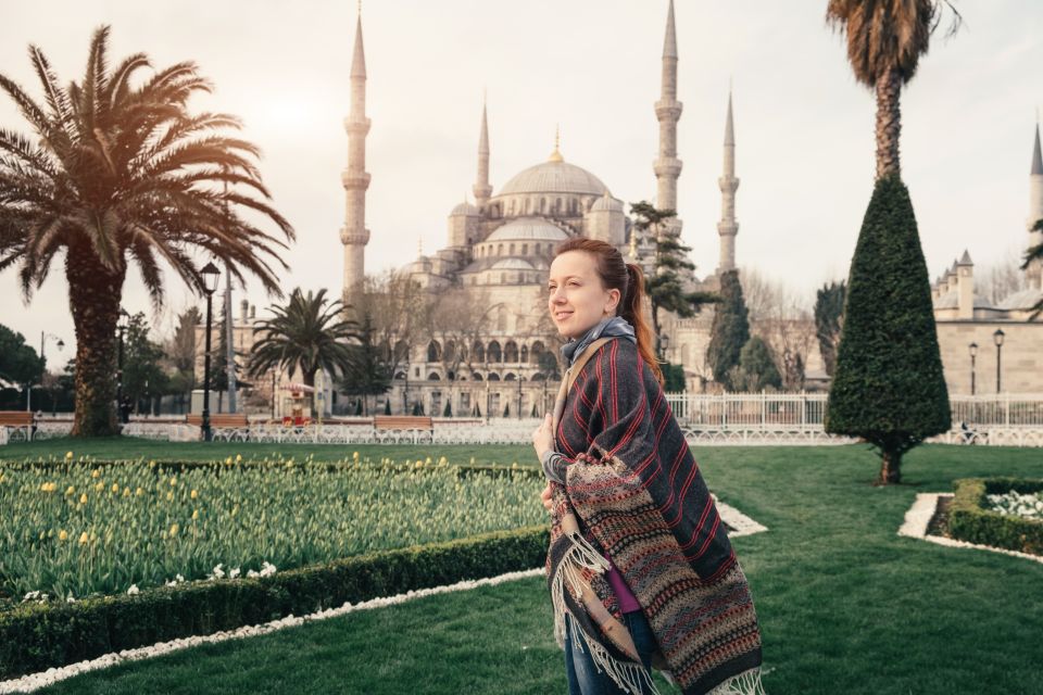 Istanbul: Private Photoshoot at Hagia Sophia&Blue Mosque - Meeting Point and Directions