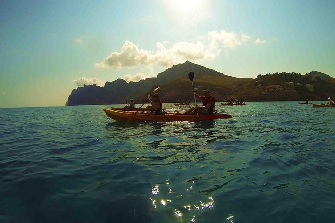 Kayak & Coasteering - Snorkeling Delight