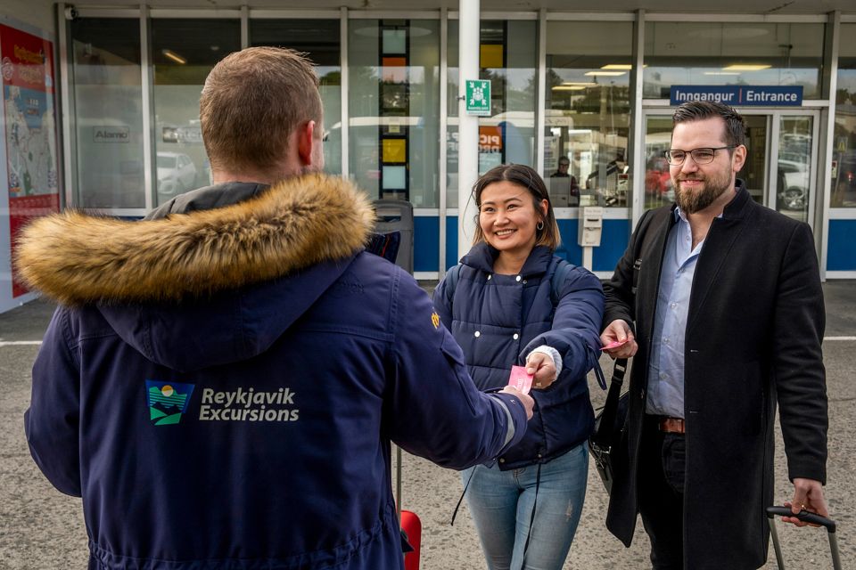 Keflavik Airport (Kef): Bus Transfer To/From Reykjavik - Baggage Allowance