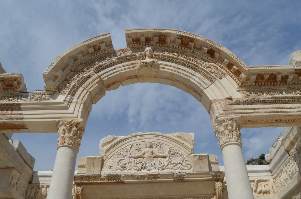 Kusadasi: Private Guided Ephesus Day Trip - Temple of Artemis