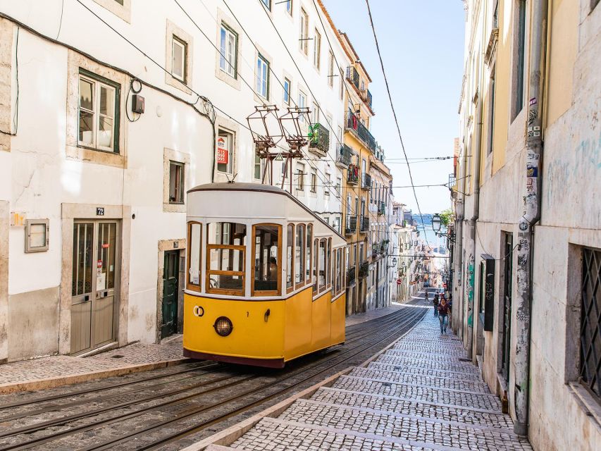 Lisbon Downtown & Belém: Private Tour on a Tuk-Tuk - Included in the Tour