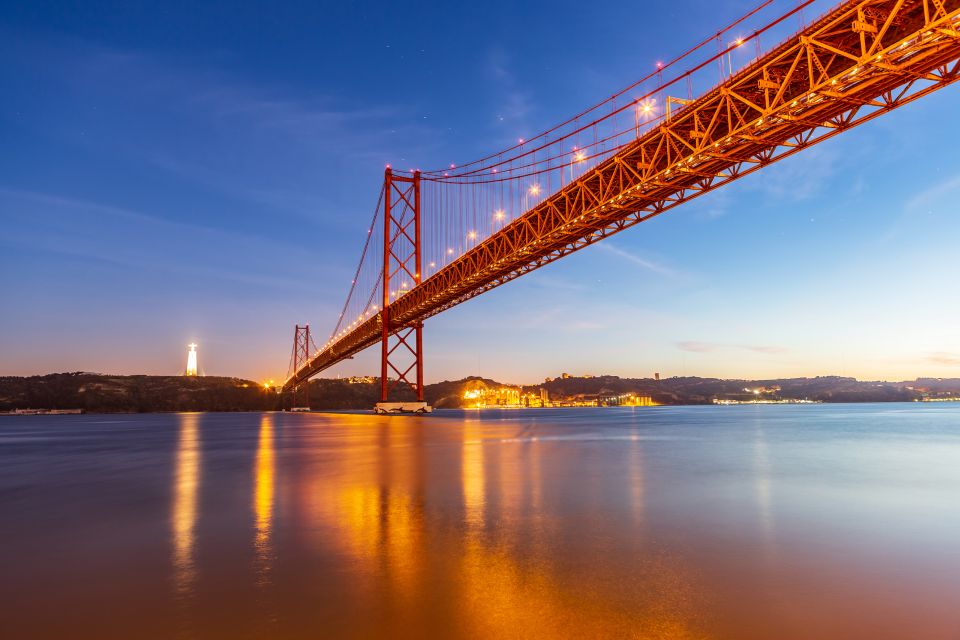 Lisbon * Enjoy the Best of Lisbon * Private Sailboat - Booking and Availability