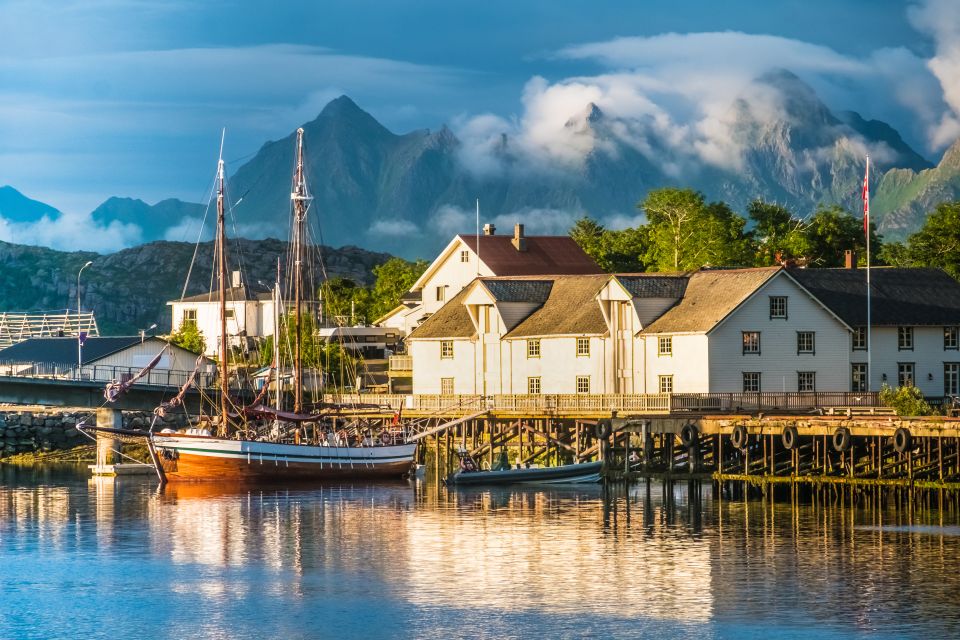 Lofoten Islands: Summer Photography Tour to Haukland Beach - Visiting Colorful Fishing Hamlets