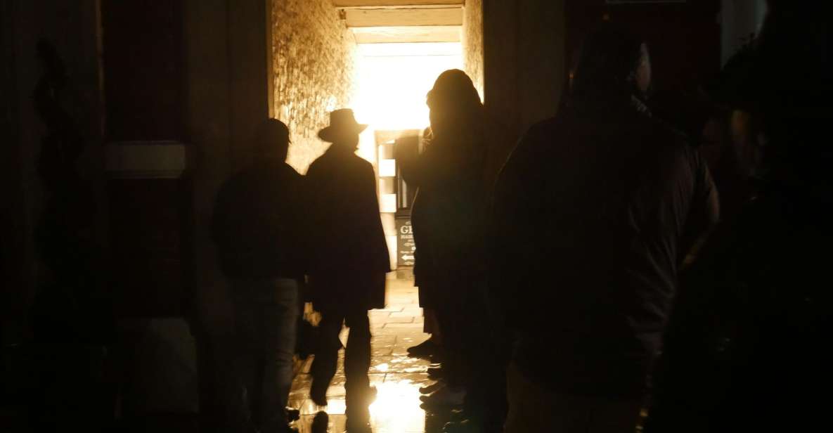 London: 2-Hour Ghost Walking Tour - Suitable Participants