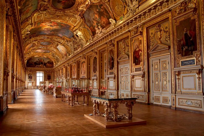 Louvre Museum Small Group Spanish Guided Tour - Booking Information