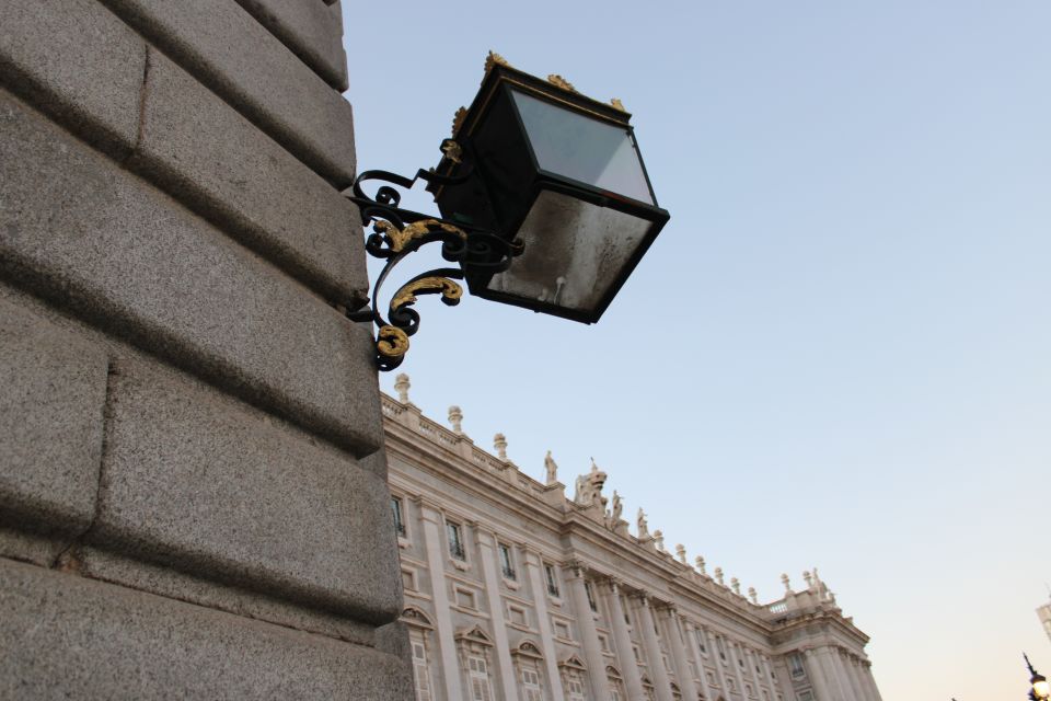 Madrid: Royal Palace Private Tour With Entry Ticket - Historical Significance