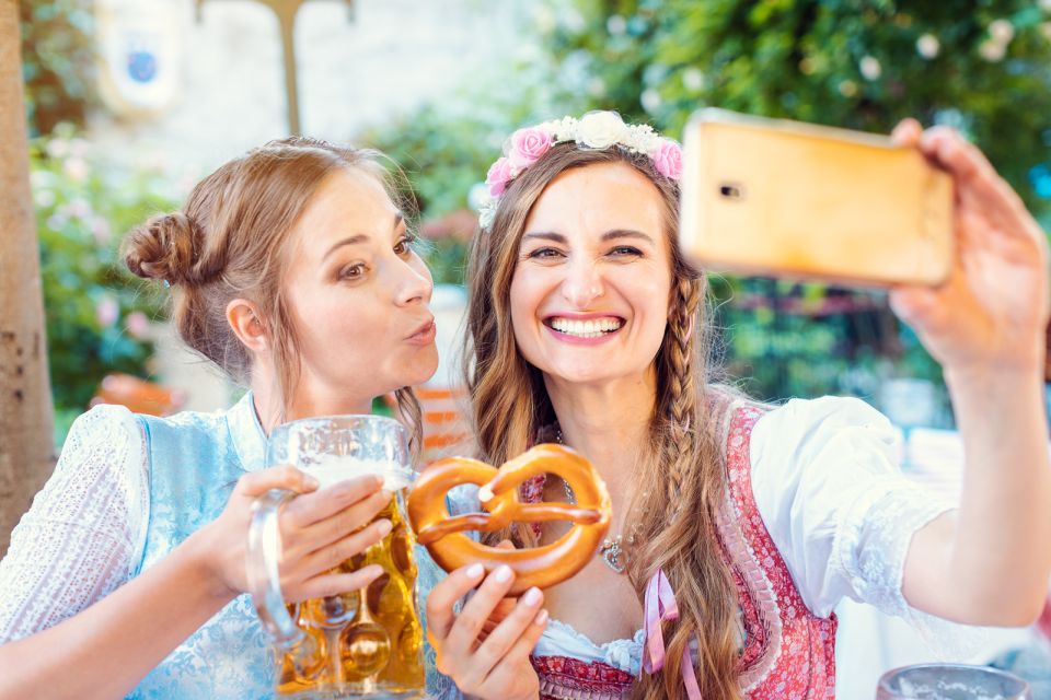 Munich: Oktoberfest Experience and Lunch in Tent - Meeting Point and Preparation