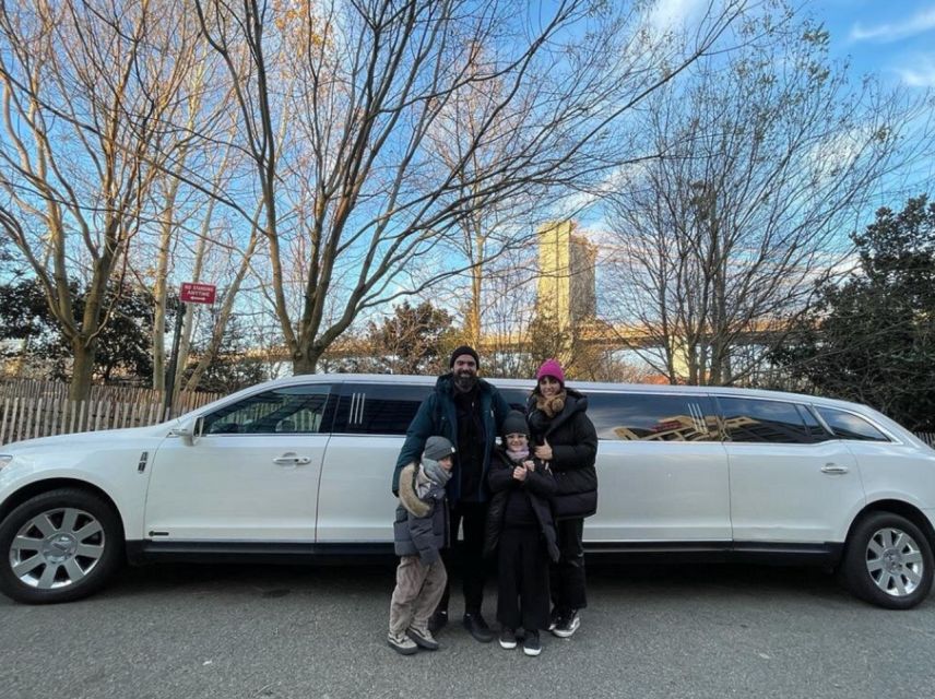 NYC Limousine Tour By Stretch Limo-King And Queen Limo NYC - Chinatown and Little Italy