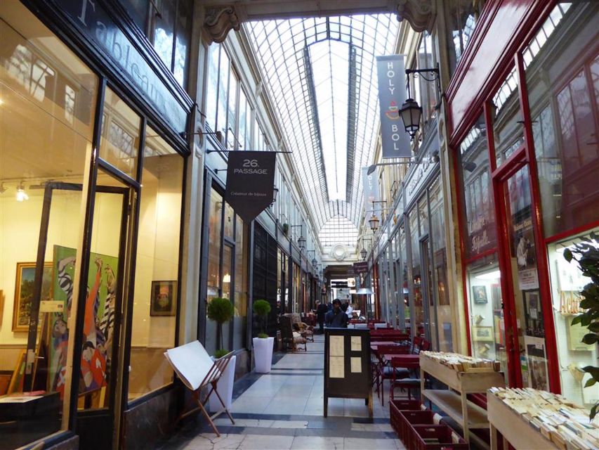 Paris: 2-Hour Passages Private City Tour in English - Exploring Parisian Passages