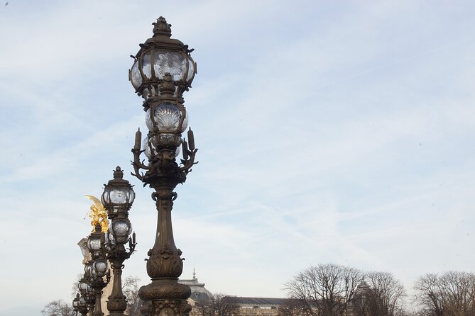 Paris Le Marais Historical Walking Tour With Wine and Cheese Tasting - Positive Customer Experiences