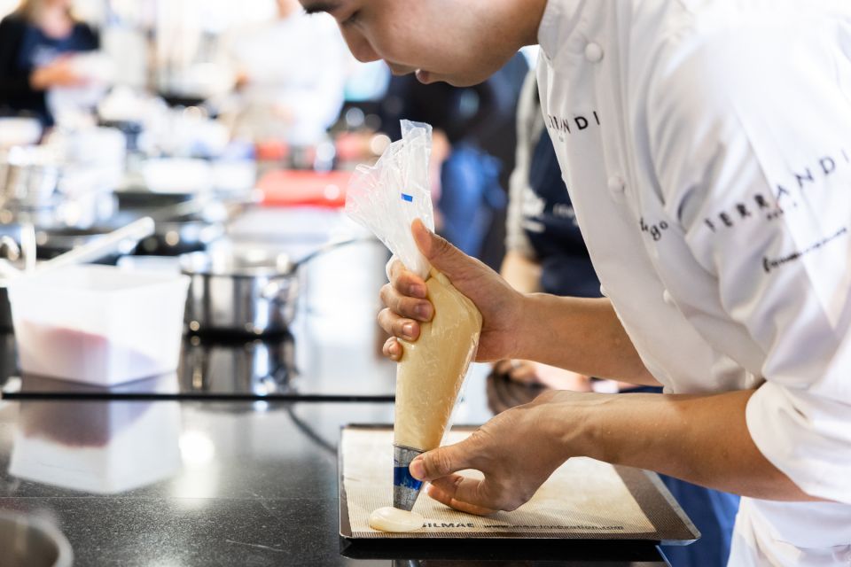 Paris: Pastry Class With Ferrandi Chef at Galeries Lafayette - Paris-Brest Class Option