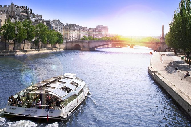 Paris Seine River Hop-On Hop-Off Sightseeing Cruise - Accessibility and Policies