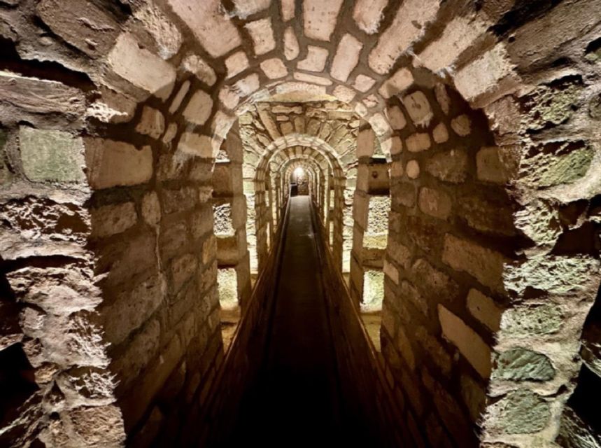 Paris: Skip-The-Line Catacombs Tour With Restricted Areas - Exploring the Restricted Areas