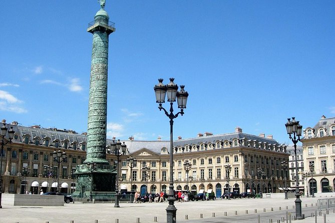 Paris Top Attractions & Hidden Gems Around Your Hotel Private Orientation Tour - Neighborhood Exploration Options