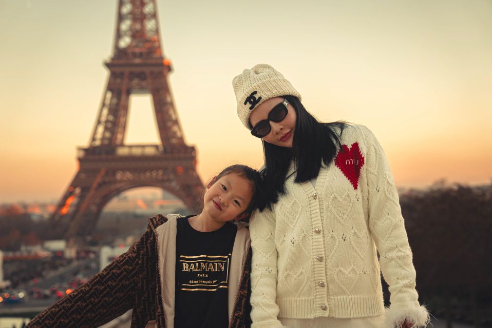 Paris: VIP Eiffel Tower & Louvre Photo Shoot - Booking Details