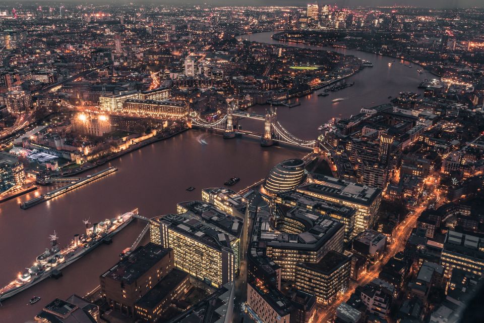 Photo Tour: London City of Lights - Views of the Financial District