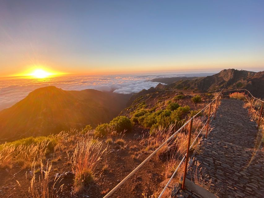 Pick up in Porto Da Cruz, PR1 and PR1.2 Hike Ruivo - Arieiro - Age and Prohibited Items