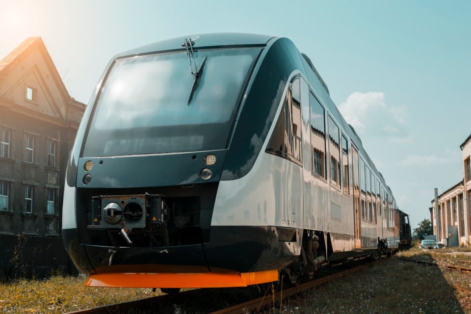 Prague: Express Train Transfer Ticket to and From Krakow - Convenient Transport Connections