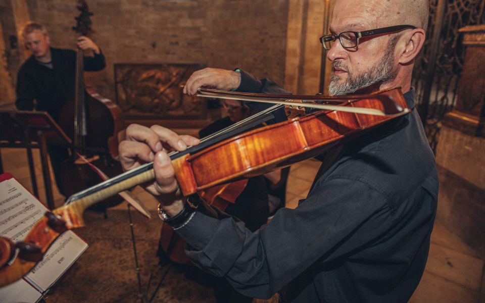 Prague: Music of Prague Castle at St. George Basilica - Accessibility and Visitor Information