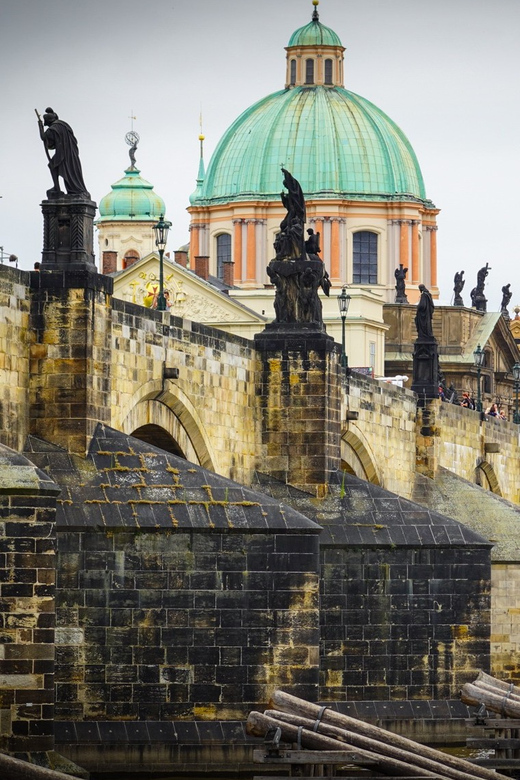 Prague: River Cruise, Charles Bridge Museum, & Walking Tour - Included Experiences and Amenities