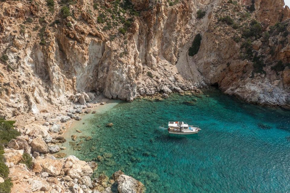 Private Cruise – Half Day Pollonia Polyaigos - Included Amenities