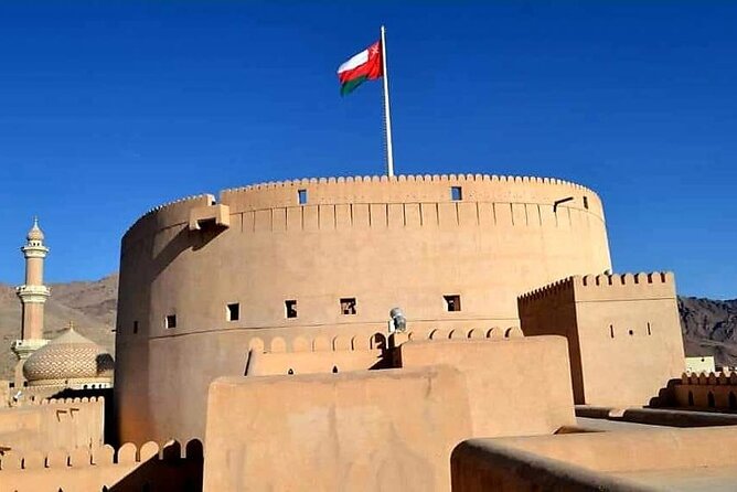 Private Day-Tour in Nizwa and Jebel Akhdar - Meeting and Pickup