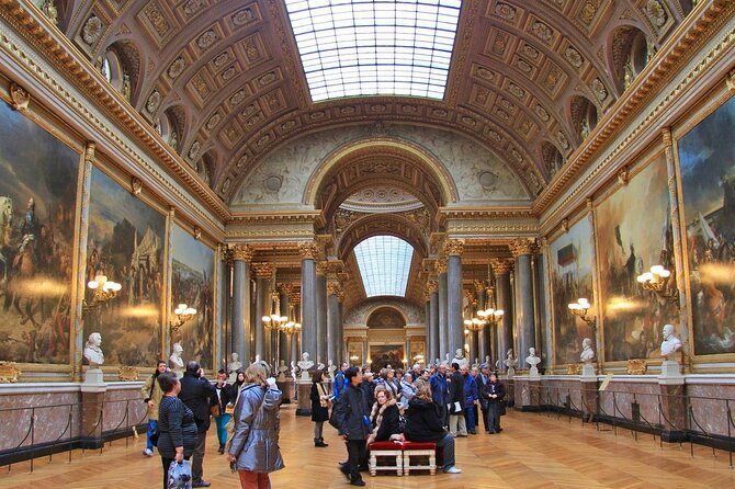 Private Louvre Museum Guided Tour (Reserved Entry Included) - Transportation