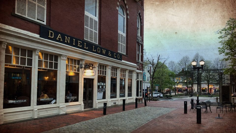 Salem: Haunted Footsteps Ghost Tour - Notable Paranormal Encounters