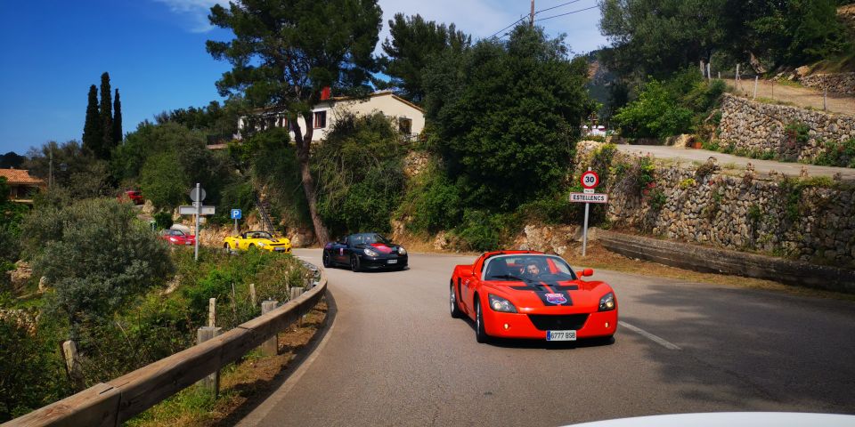 Santa Ponsa, Mallorca: Cabrio Sports Car Tour - Participant Requirements