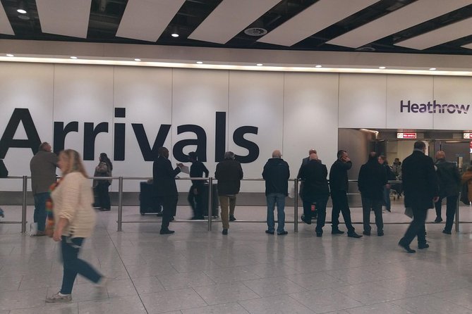 Shared Arrival Transfer London Airport to Hotel Accommodation - Customer Reviews